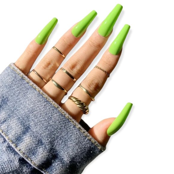 False Nails (Lot of 6) - Picture 3 of 8